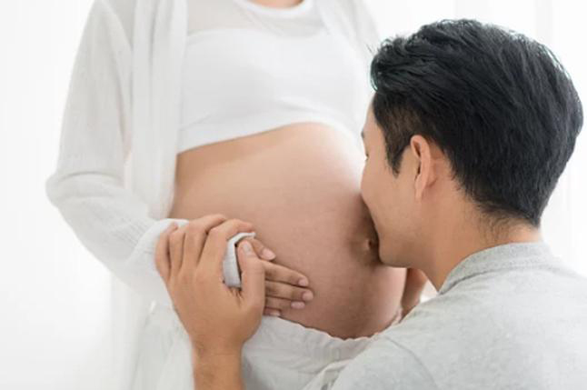 承德怀孕几个月如何鉴定宝宝是谁的,承德孕期亲子鉴定费用是多少钱
